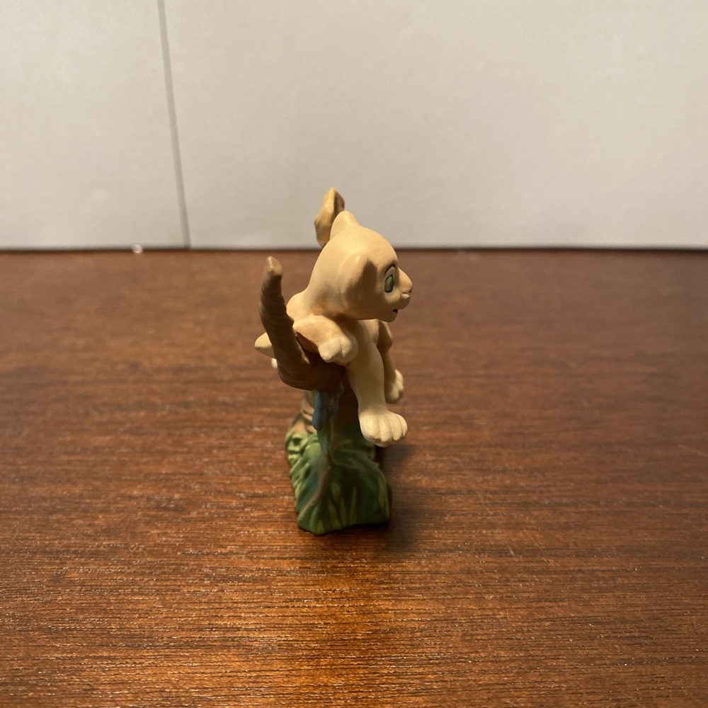Hallmark Keepsake Ornament 1994 Nala The Lion‎ King - Picture 4 of 5